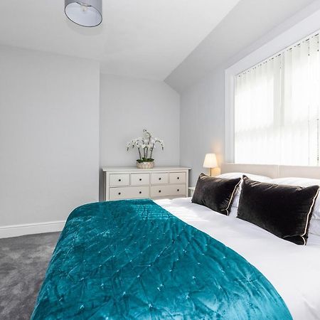 Cosy Town Centre Cottage 피블스 외부 사진