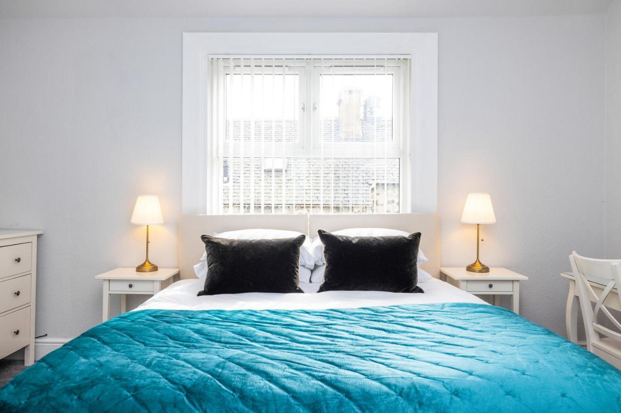 Cosy Town Centre Cottage 피블스 외부 사진